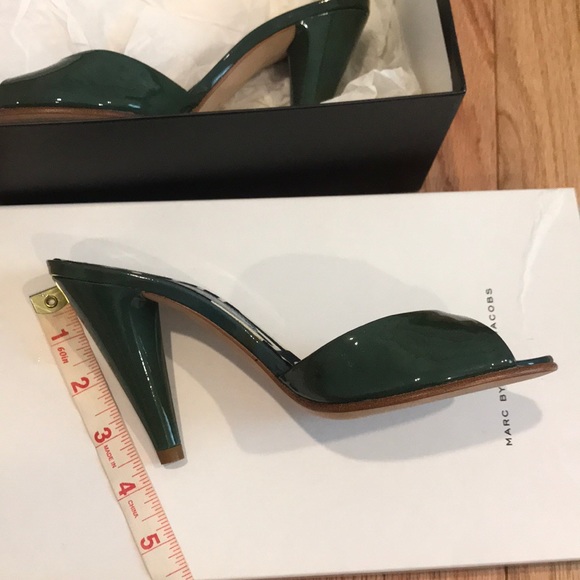 Marc by Marc Jacobs Green Open Toe Heels Sz 5.5 - Picture 6 of 6